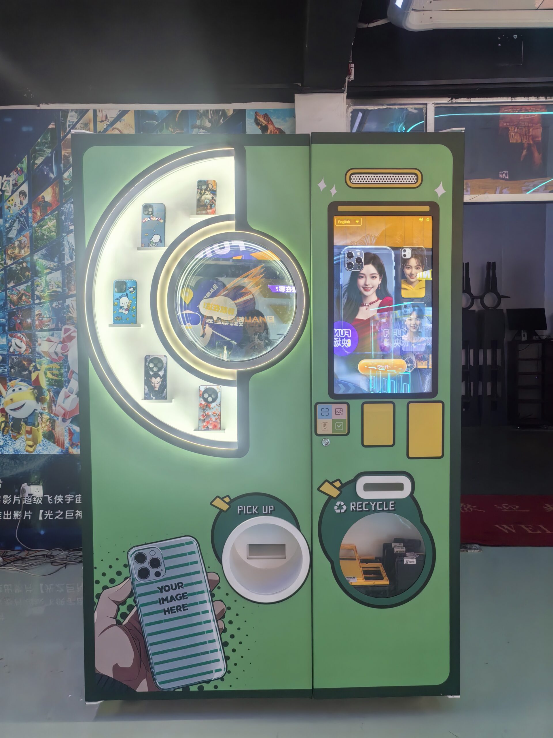 Phone case printer vending machine with change dispenser